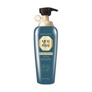 Бессульфатный освежающий шампунь от выпадения волос с кофеином для жирной кожи головы DAENG GI MEO RI Hair loss care caffeine shampoo for oily Hair 400ml